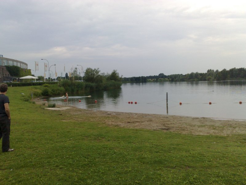 hiergaanwijtewater.jpg